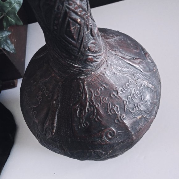 Don Quixote Leather Bottle Embossed Sancho - Picture 10 of 12